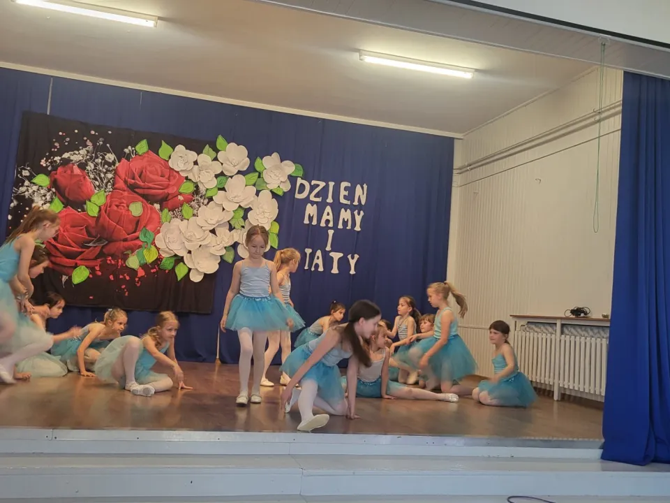Dzień Mamy i Taty w świetlicy — zdjęcie 4