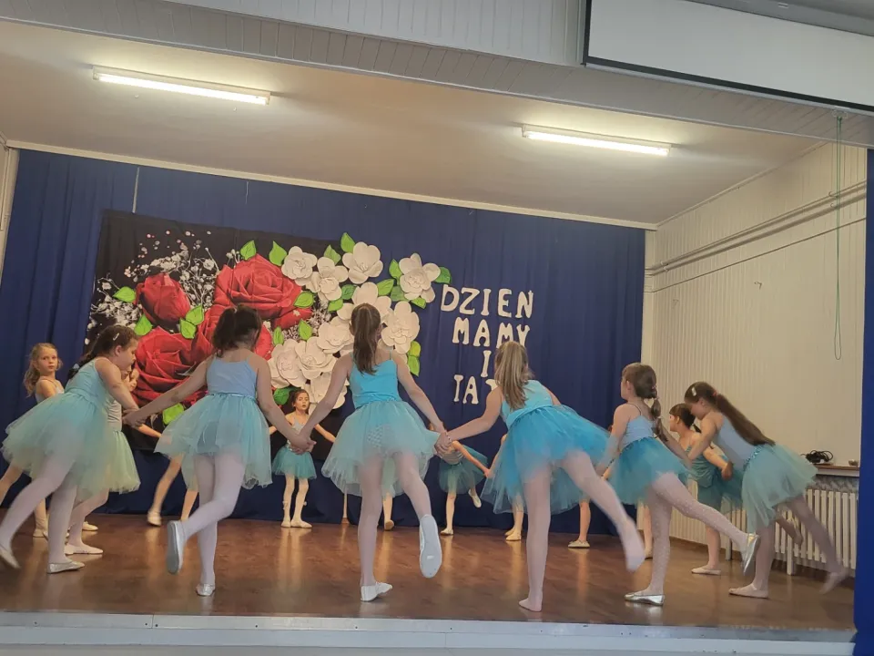 Dzień Mamy i Taty w świetlicy — zdjęcie 6