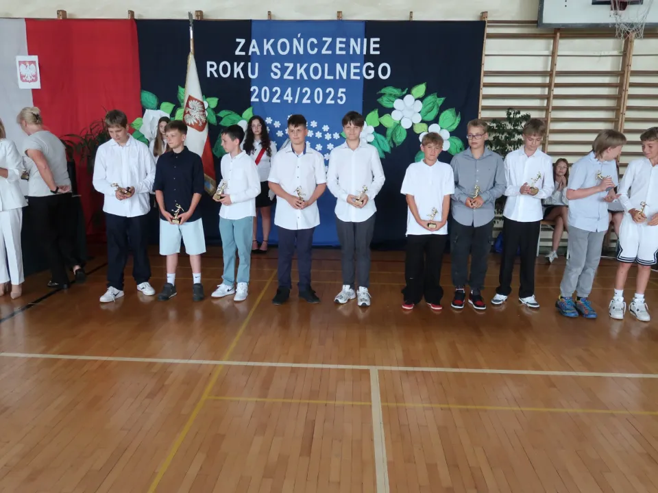 Uroczystość zakończenia roku szkolnego 2024/2025 — zdjęcie 9