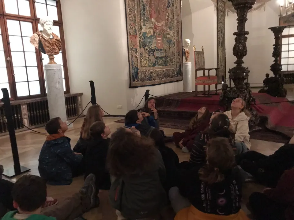 Śladami historii – wycieczka klas 6a i 6c na Wawel — zdjęcie 30