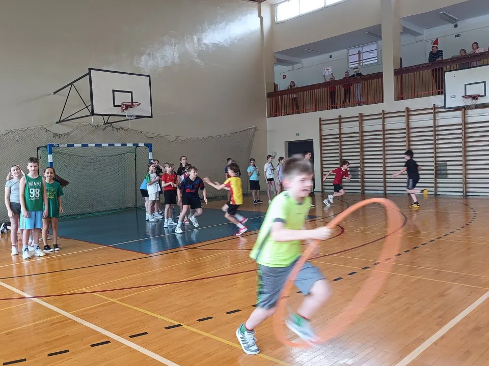 Sportowy Turniej Mikołajkowy — zdjęcie 26