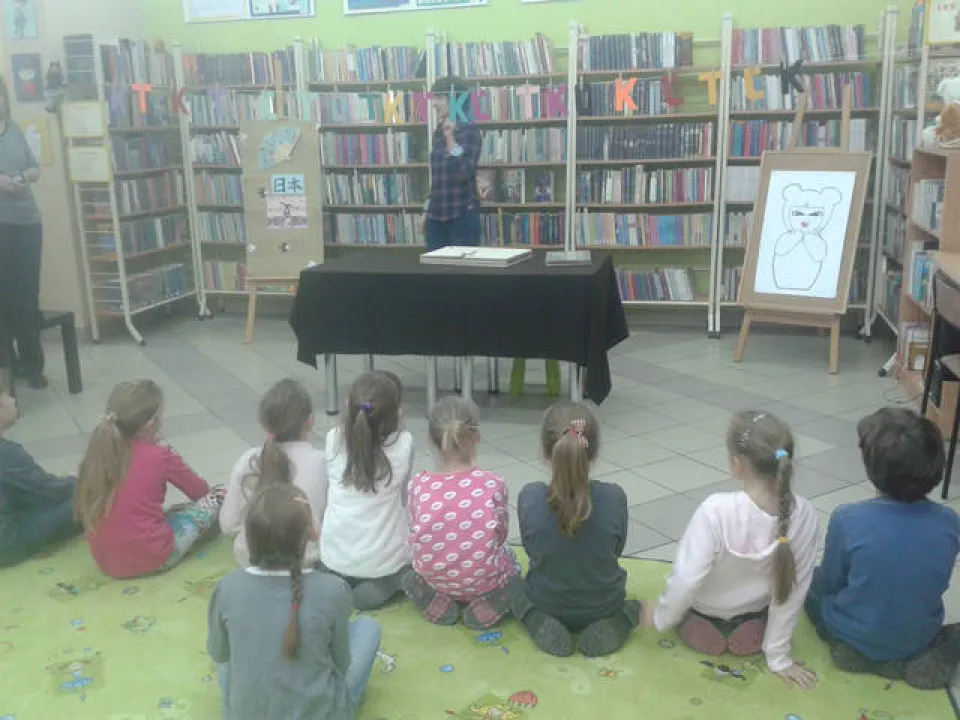 Biblioteka — zdjęcie 1