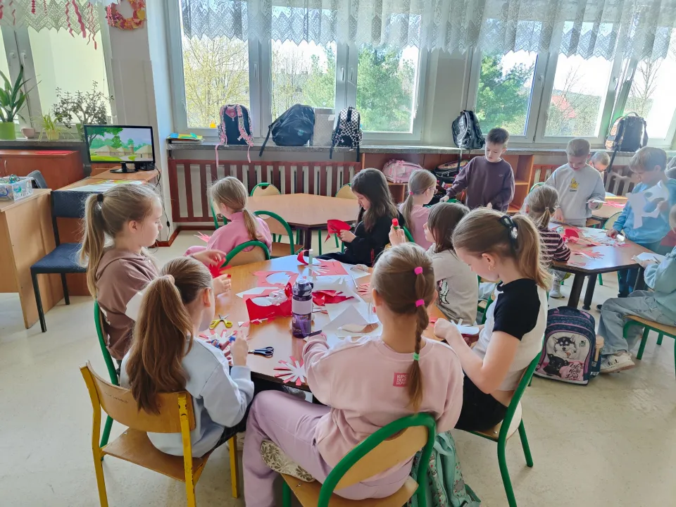 Święta majowe w świetlicy — zdjęcie 10