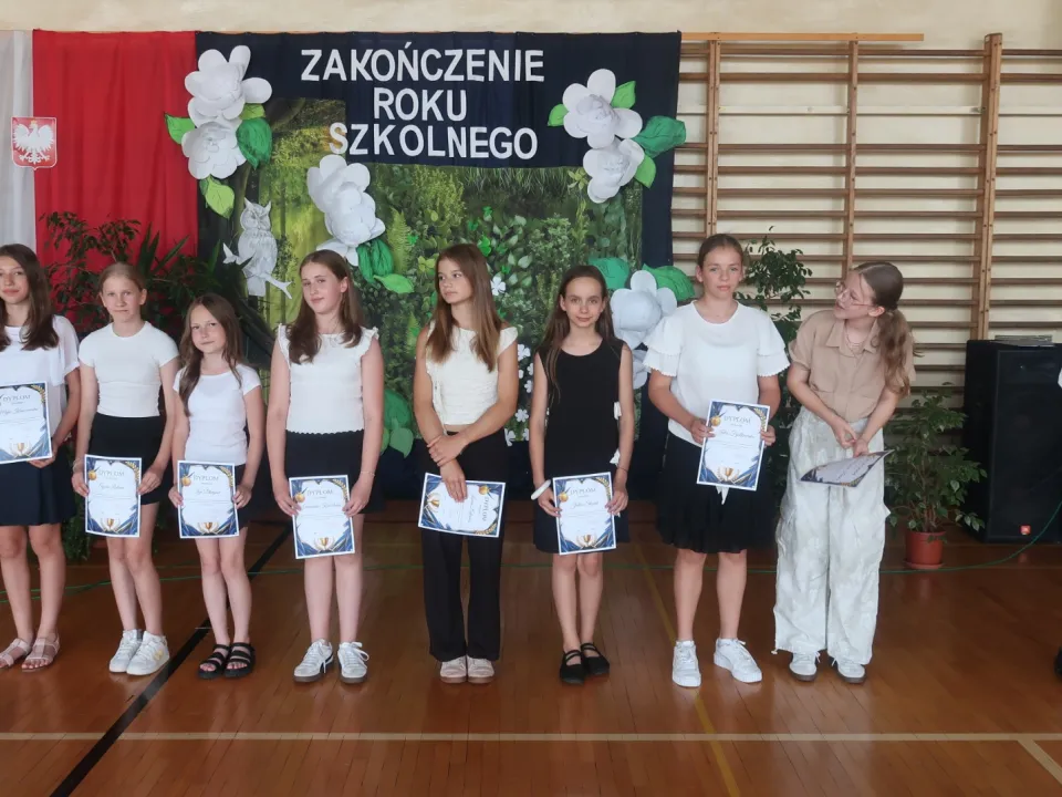 Zakończenie roku szkolnego klas IV-VII — zdjęcie 12