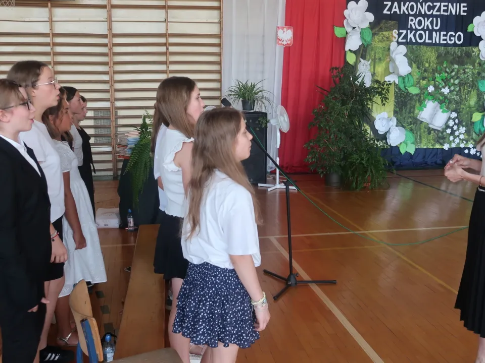 Zakończenie roku szkolnego klas IV-VII — zdjęcie 15