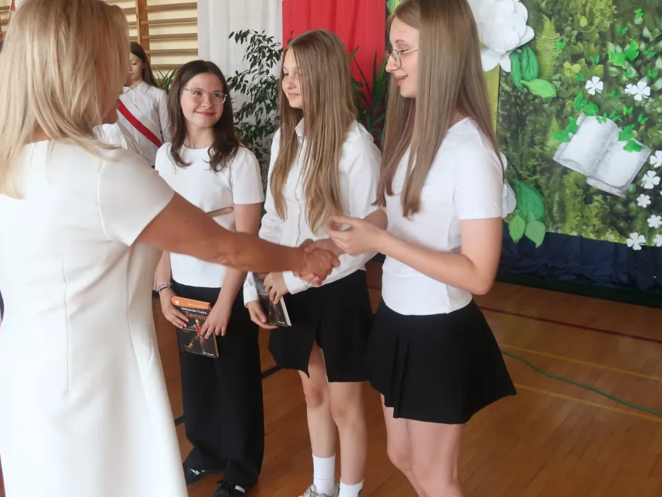 Zakończenie roku szkolnego klas IV-VII — zdjęcie 33
