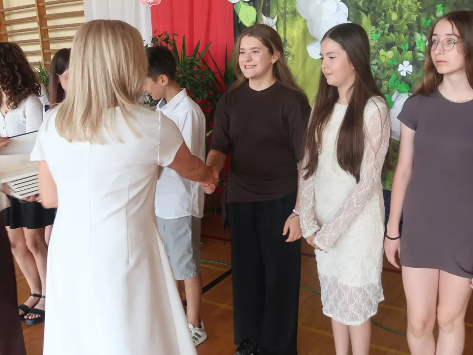 Zakończenie roku szkolnego klas IV-VII — zdjęcie 35