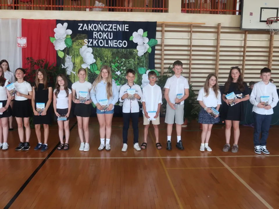 Zakończenie roku szkolnego klas IV-VII — zdjęcie 38