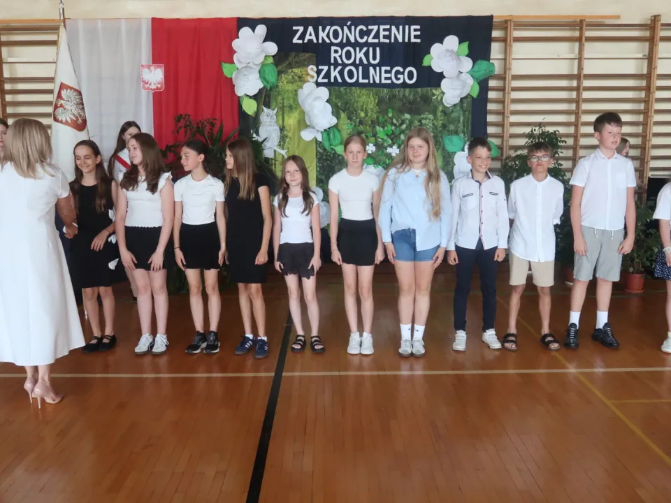 Zakończenie roku szkolnego klas IV-VII — zdjęcie 41