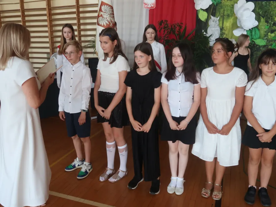 Zakończenie roku szkolnego klas IV-VII — zdjęcie 49