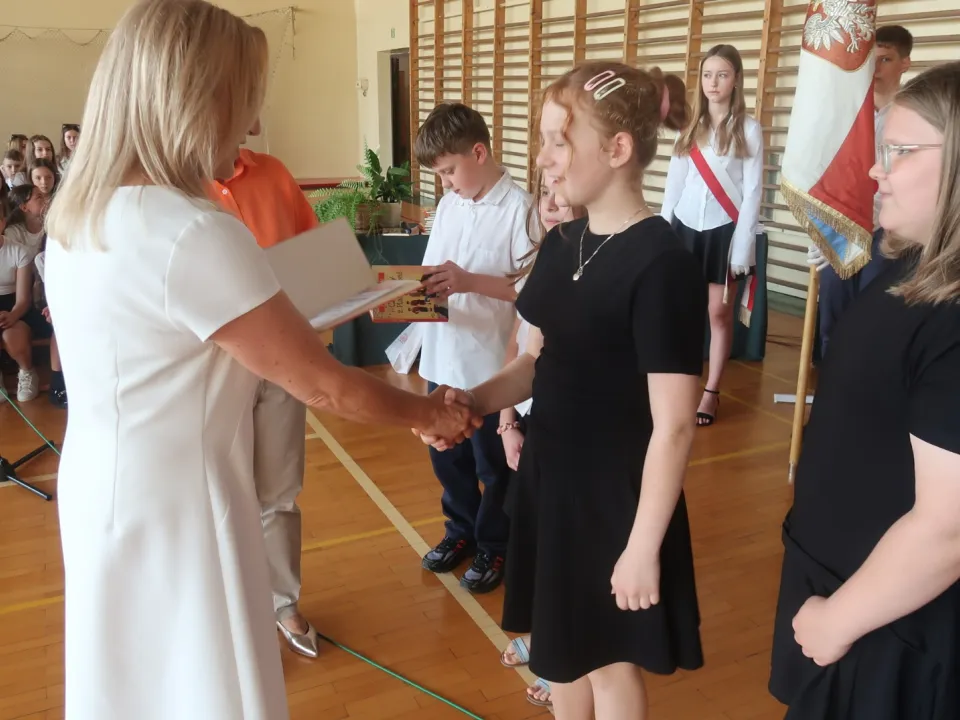 Zakończenie roku szkolnego klas IV-VII — zdjęcie 51