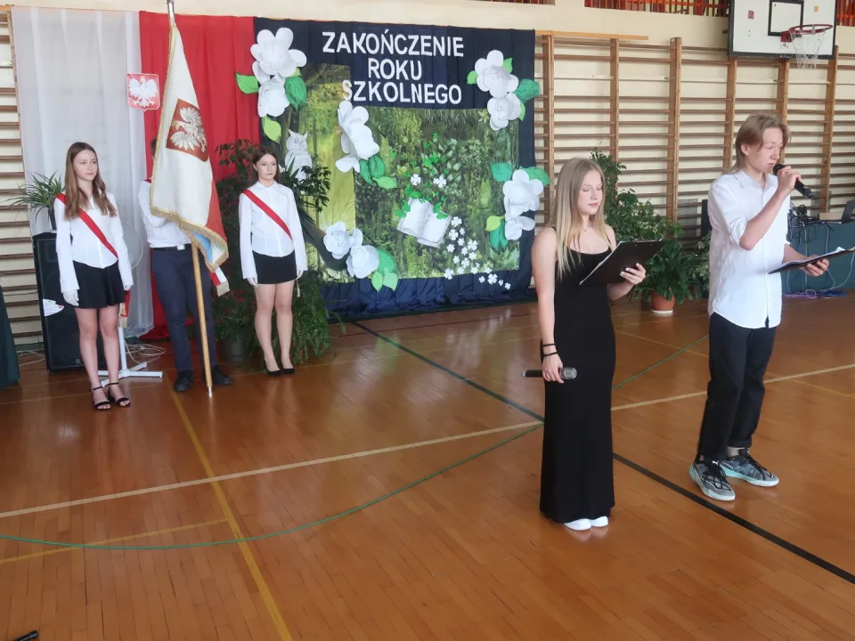 Zakończenie roku szkolnego klas IV-VII — zdjęcie 53