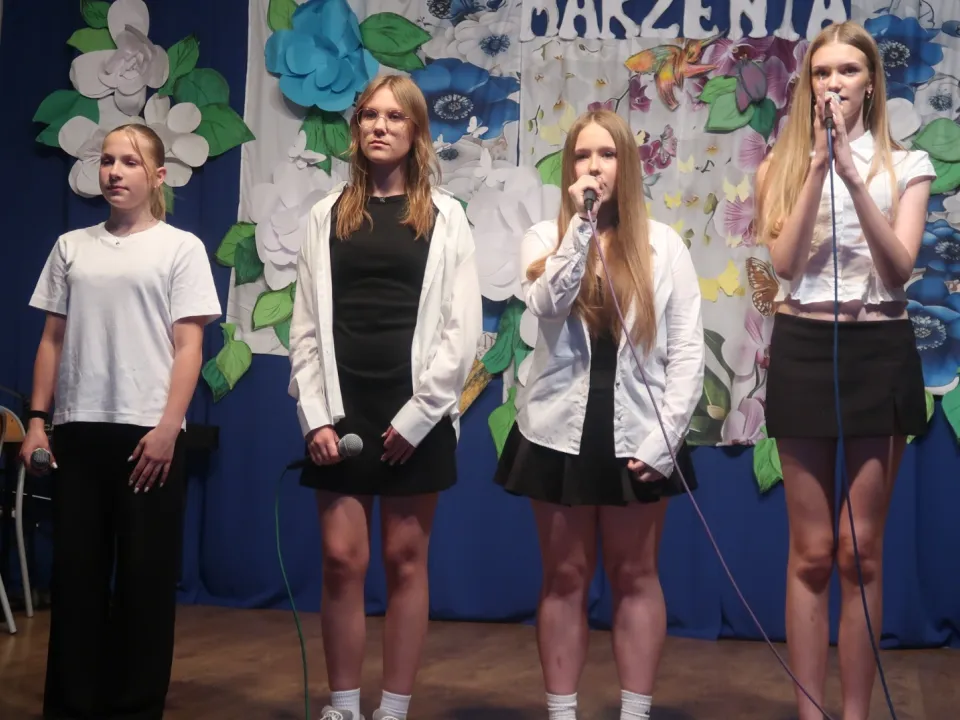 Uroczyste zakończenie roku szkolnego 2025/2026 klas ósmych — zdjęcie 52