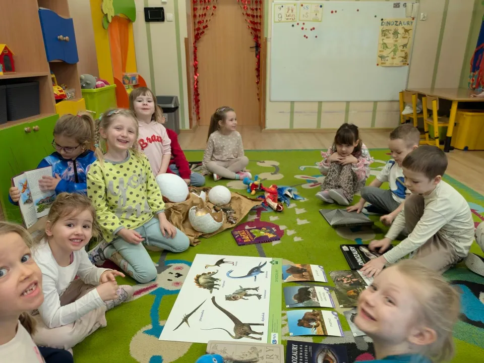 Dzień Dinozaura w grupie Biedronek  — zdjęcie 6