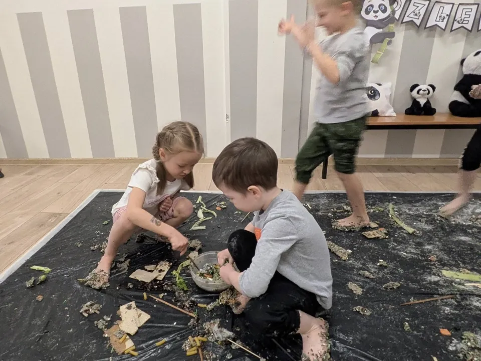 Dzień Pandy w grupie Biedronek  — zdjęcie 8