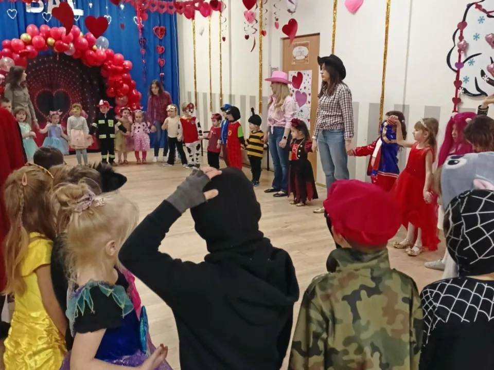 Bal Karnawałowy w Walentynkowym stylu — zdjęcie 4