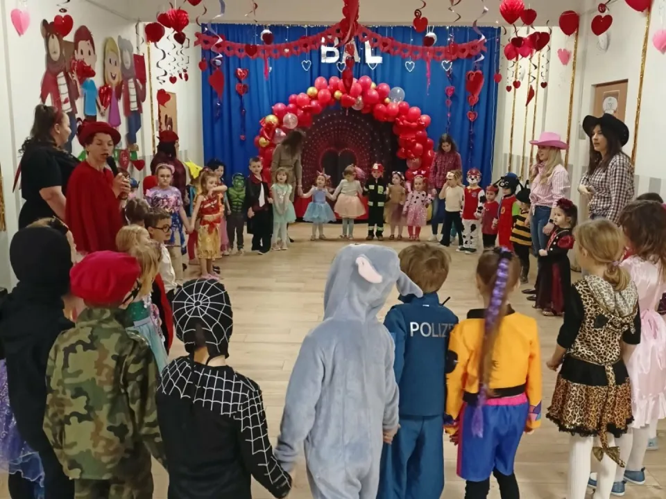 Bal Karnawałowy w Walentynkowym stylu — zdjęcie 5