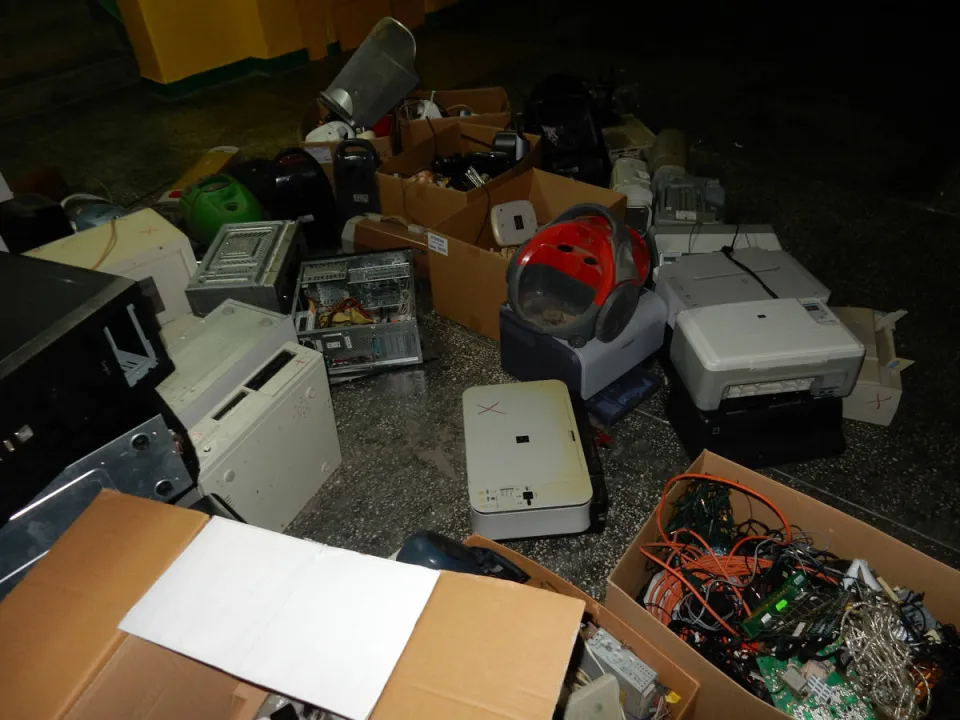 Raport ze zbiórki elektrośmieci — zdjęcie 5