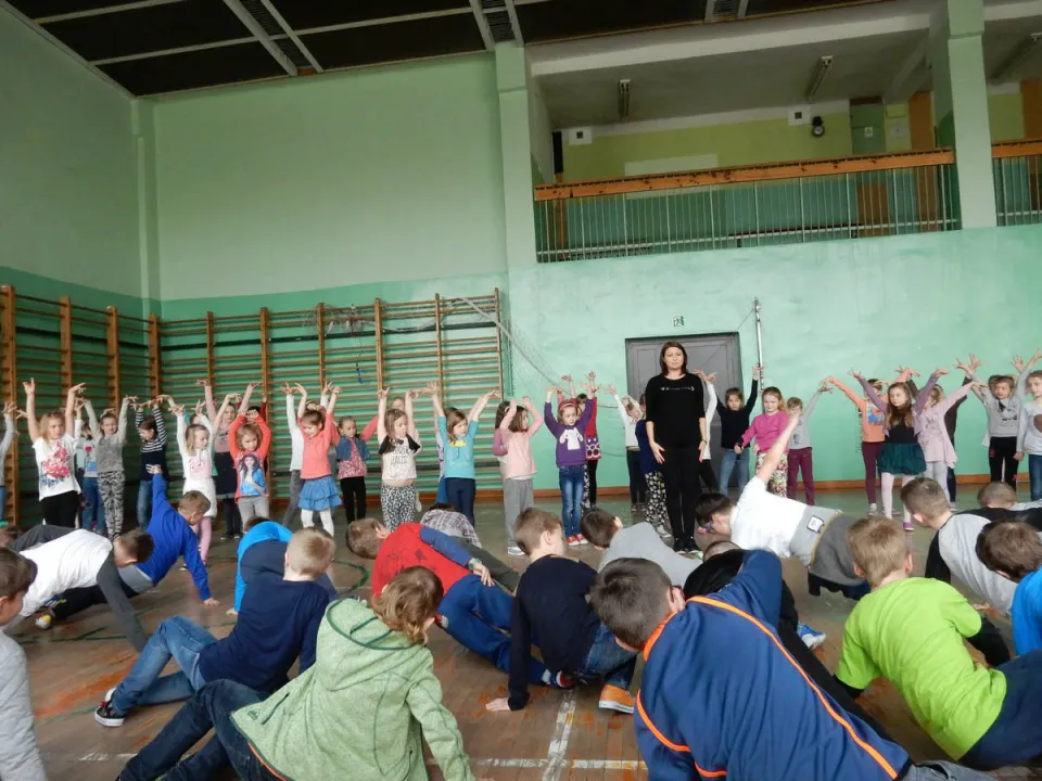 Lekcja tańca w klasach O-III — zdjęcie 7