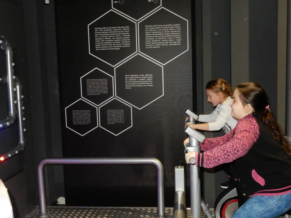 Wycieczka do Energetycznego Centrum Nauki klasy IIIa — zdjęcie 9