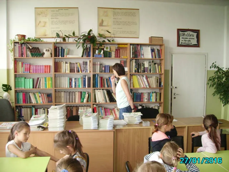 biblioteka — zdjęcie 2