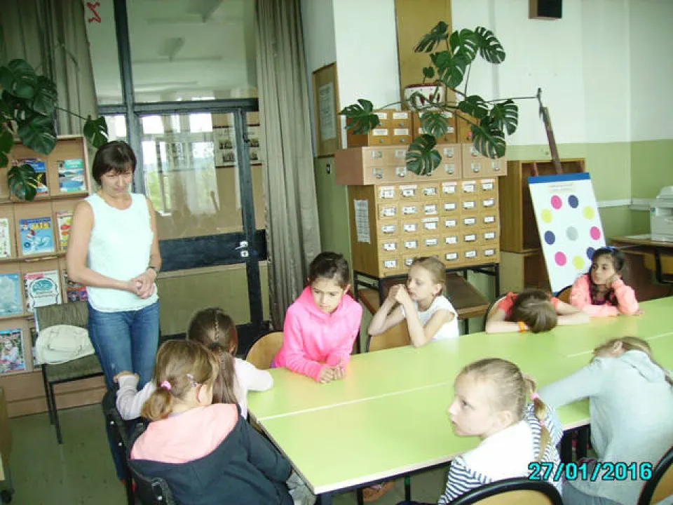 biblioteka — zdjęcie 4