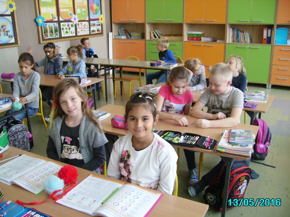 Klasa IIIc wita w nowym roku szkolnym. — zdjęcie 6