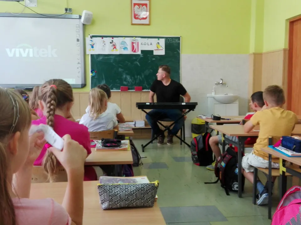Lekcja muzyki w IIID — zdjęcie 6
