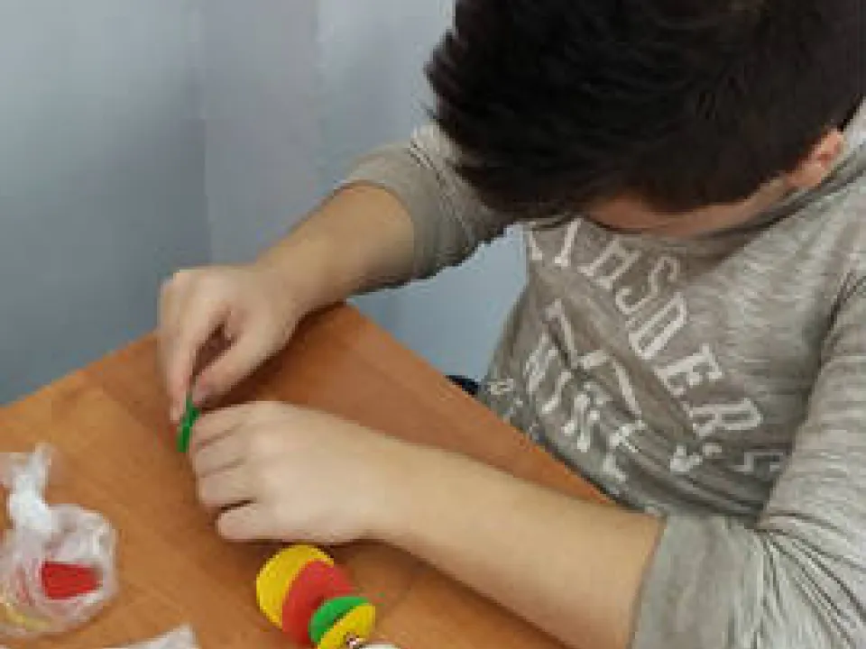 Recyklingowe zabawki na technice — zdjęcie 7