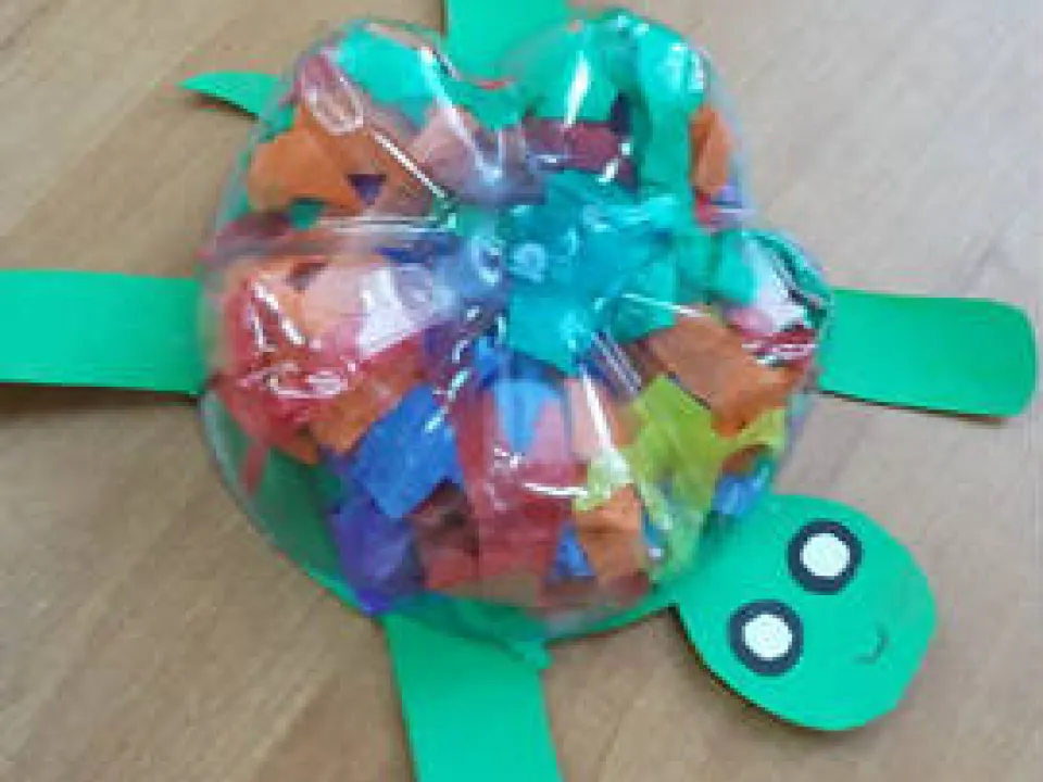 Recyklingowe zabawki na technice — zdjęcie 9