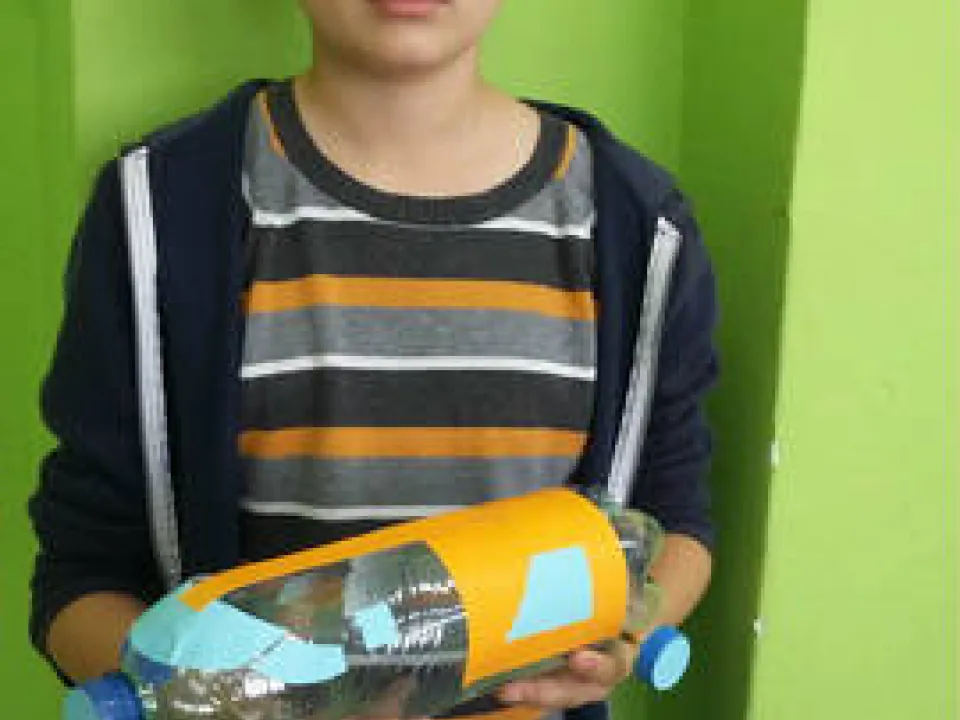 Recyklingowe zabawki na technice — zdjęcie 44