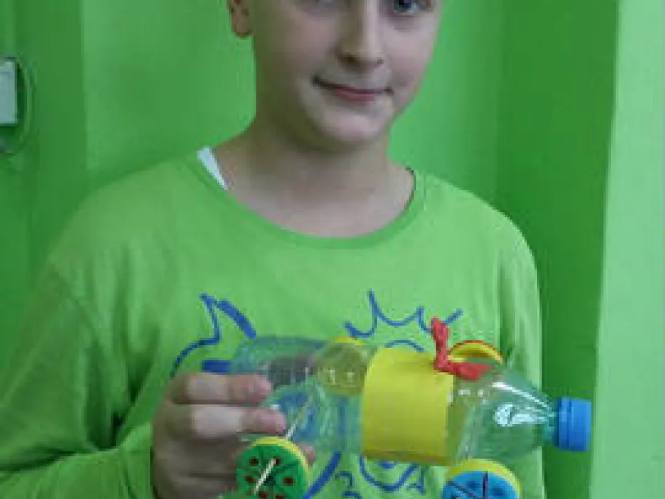 Recyklingowe zabawki na technice — zdjęcie 51