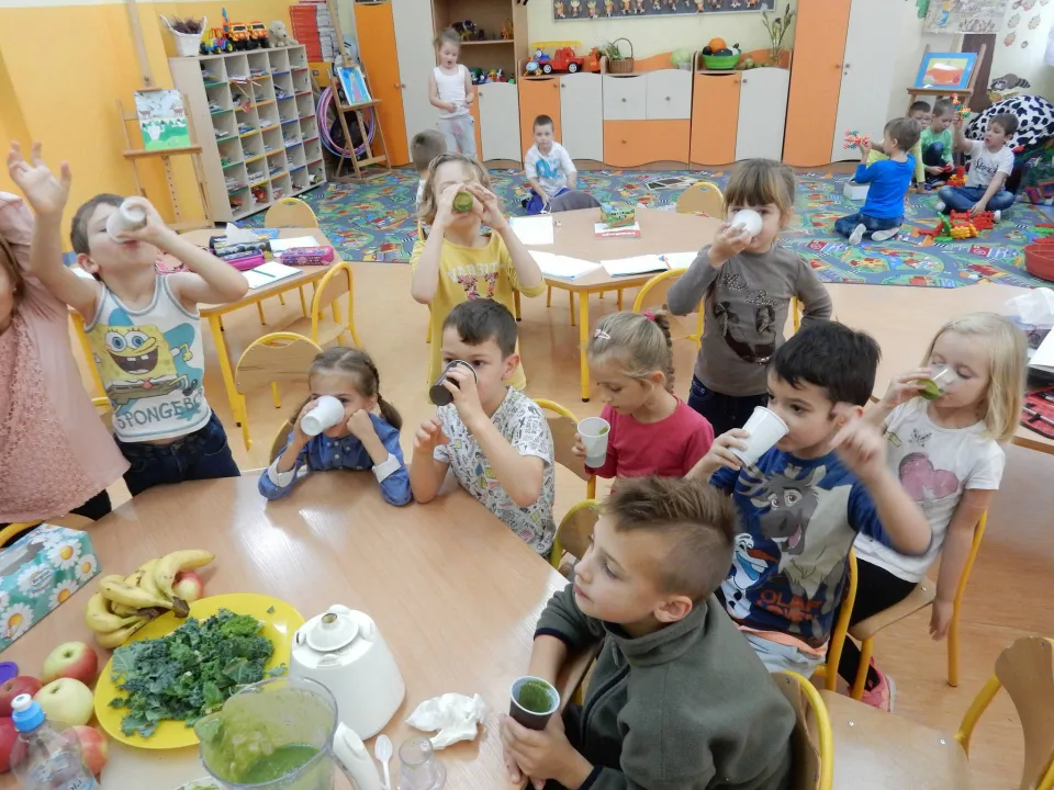 Uczymy się przygotowywać zdrowe przekąski. — zdjęcie 15