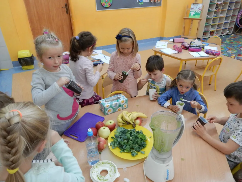 Uczymy się przygotowywać zdrowe przekąski. — zdjęcie 18