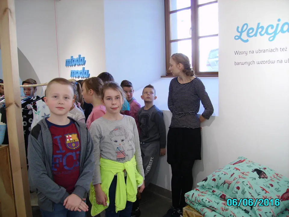 Klasa III C na “Lekcji Desingu” w Institute of Desigin w Kielcach — zdjęcie 22