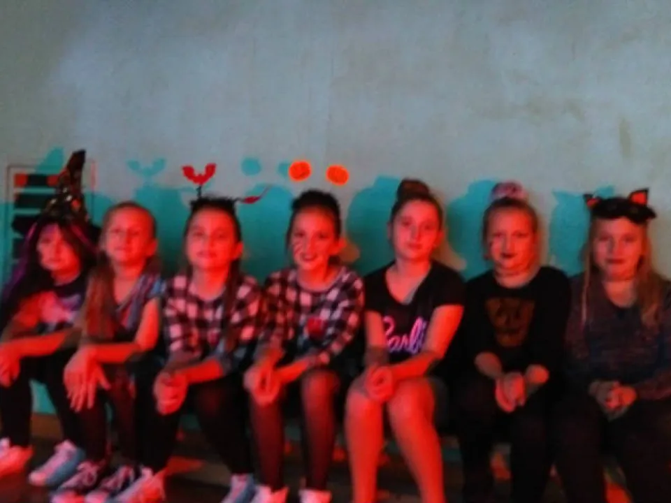 4a na dyskotece — zdjęcie 1