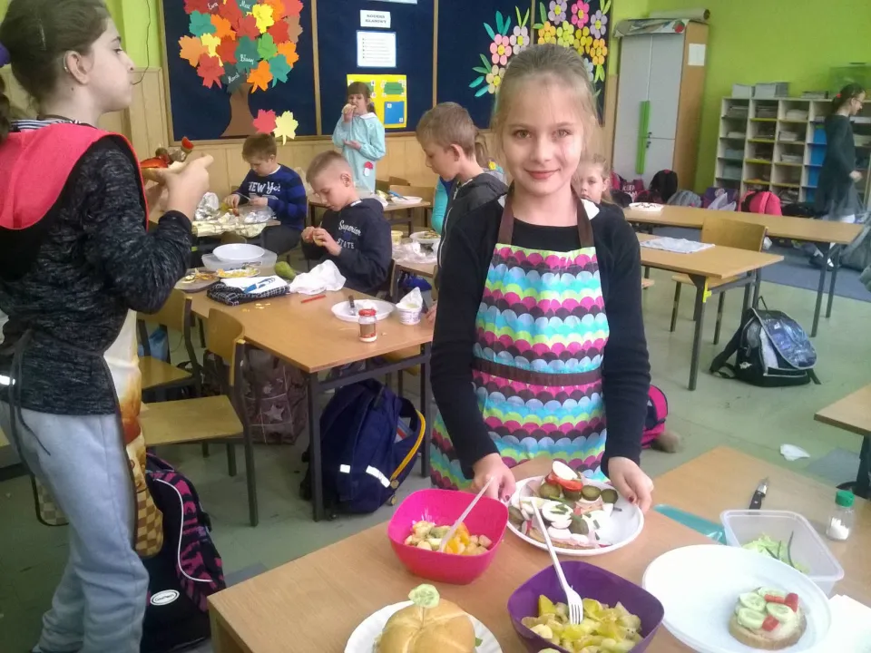 "Śniadanie daje moc" w klasie 3B — zdjęcie 14