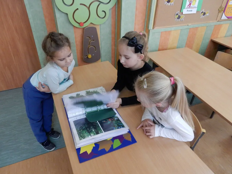 Zaproszenie od klasy 2D — zdjęcie 3