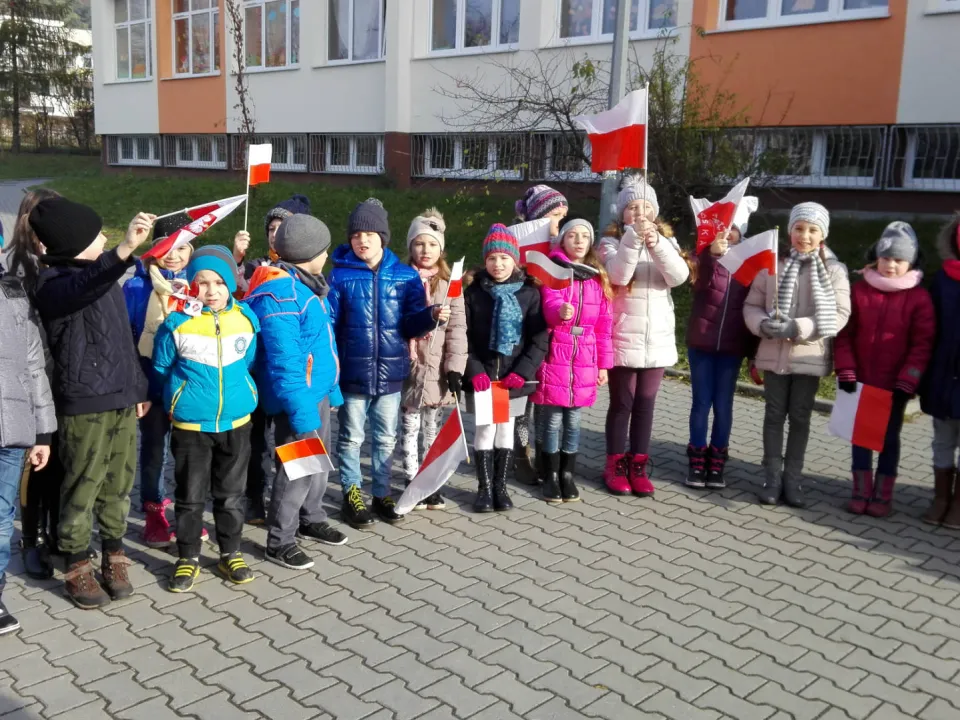 Klasa 3D podczas Marszu Niepodległościowego. — zdjęcie 8