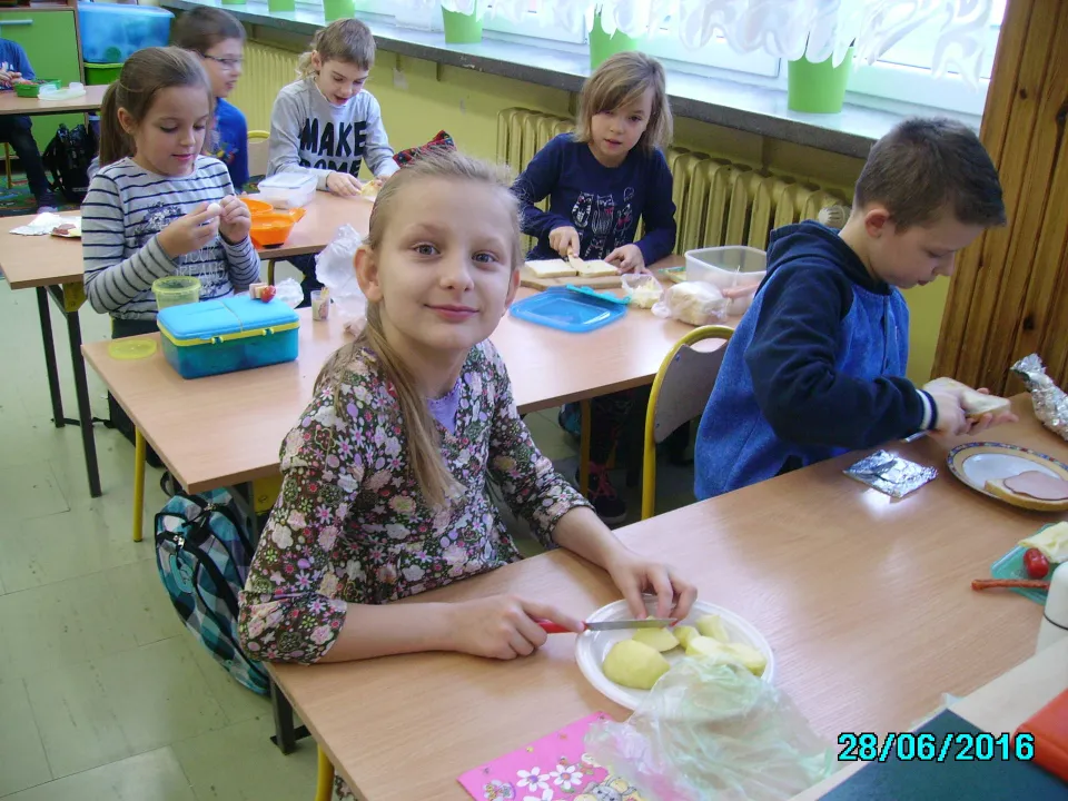 Czy śniadanie daje moc? – odpowiedzi udziela klasa III C — zdjęcie 7