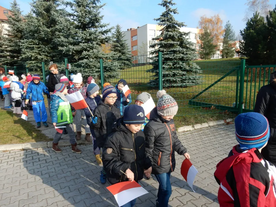 11 listopada w klasach 0-3 — zdjęcie 21