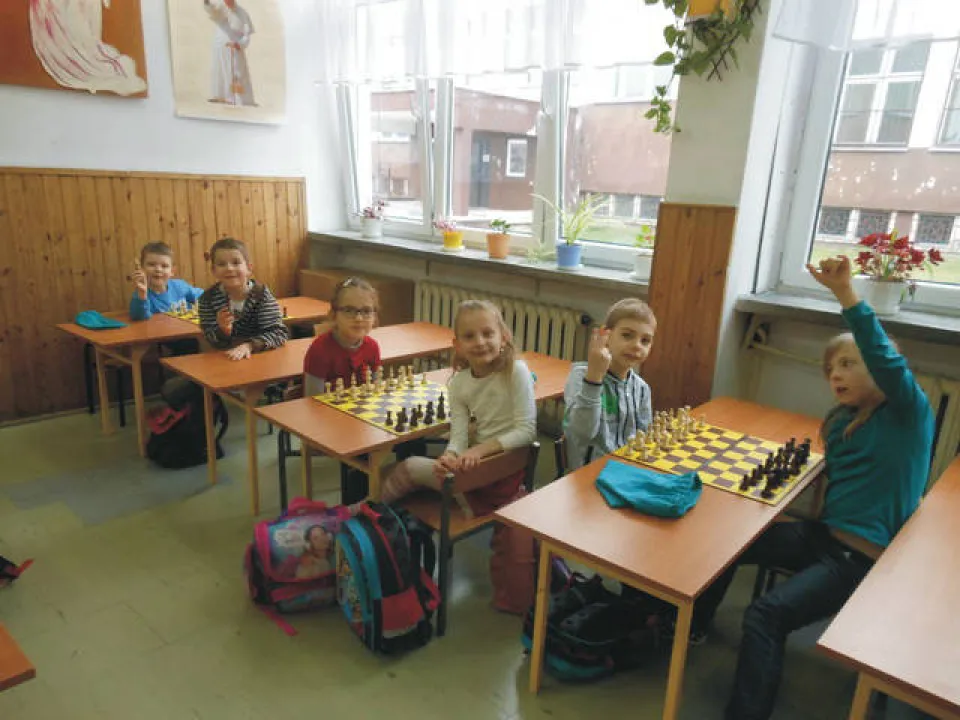 Szachy w szkole SP — zdjęcie 5