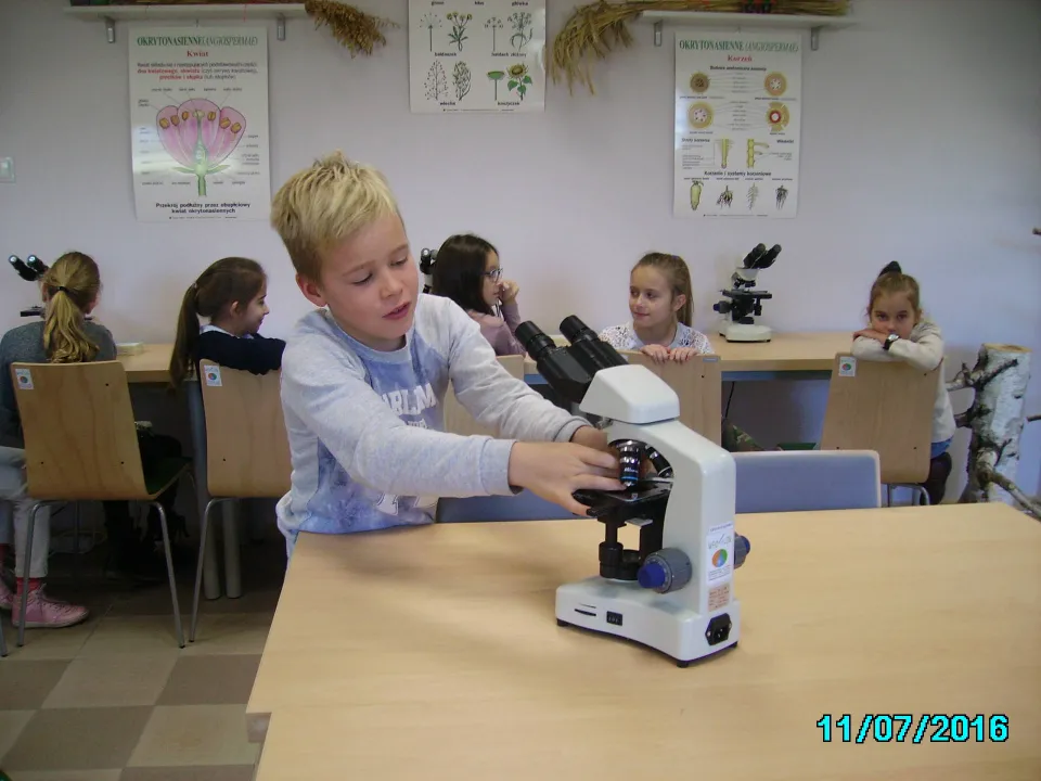 Klasa III C w Ogrodzie Botanicznym w Kielcach — zdjęcie 11