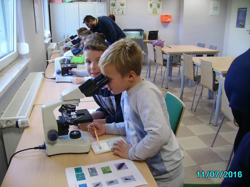 Klasa III C w Ogrodzie Botanicznym w Kielcach — zdjęcie 23