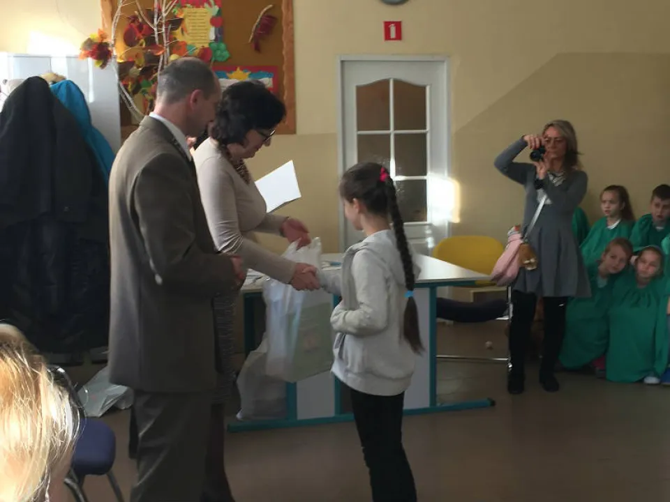 Konkurs plastyczno-techniczny "Dbamy o nasze lasy" — zdjęcie 3