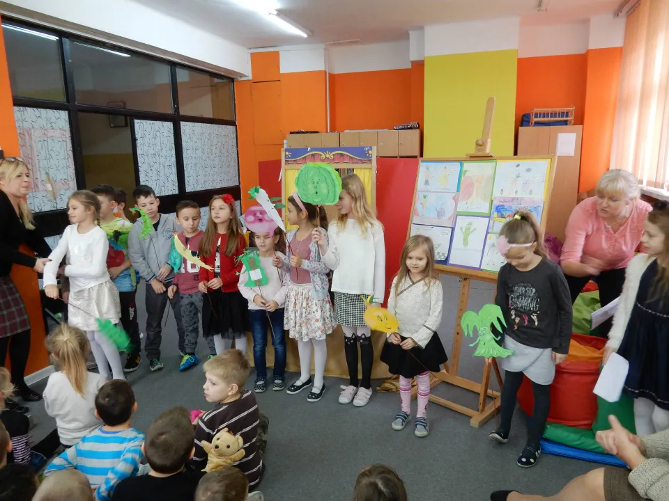 Przedstawienie świetliczaków — zdjęcie 12