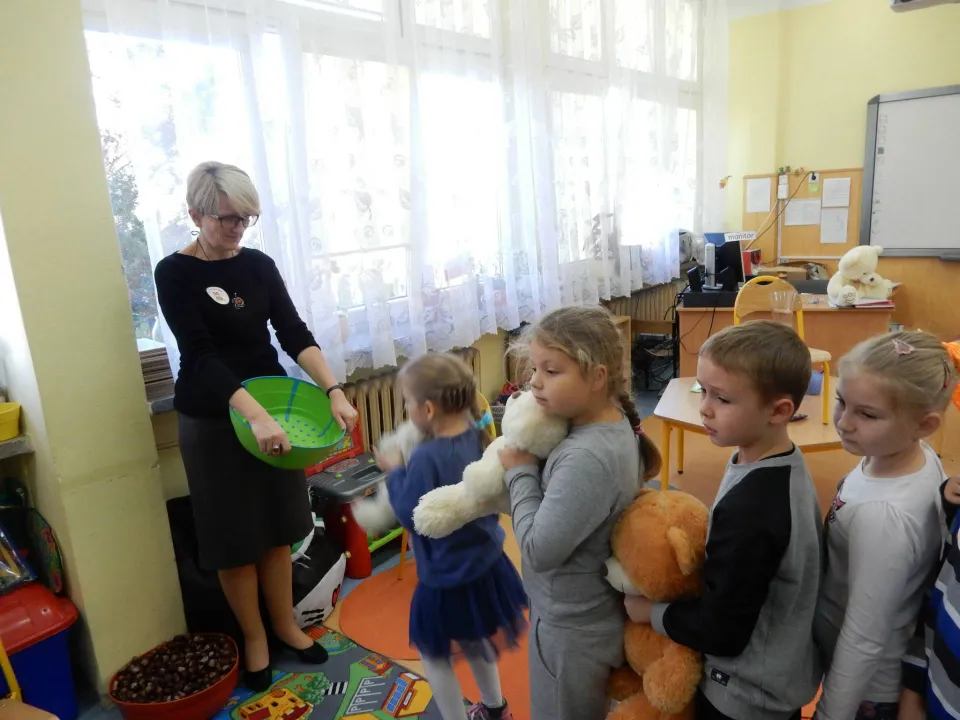 Dzień Pluszowego Misia w 0a — zdjęcie 17