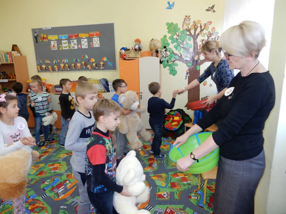 Dzień Pluszowego Misia w 0a — zdjęcie 19