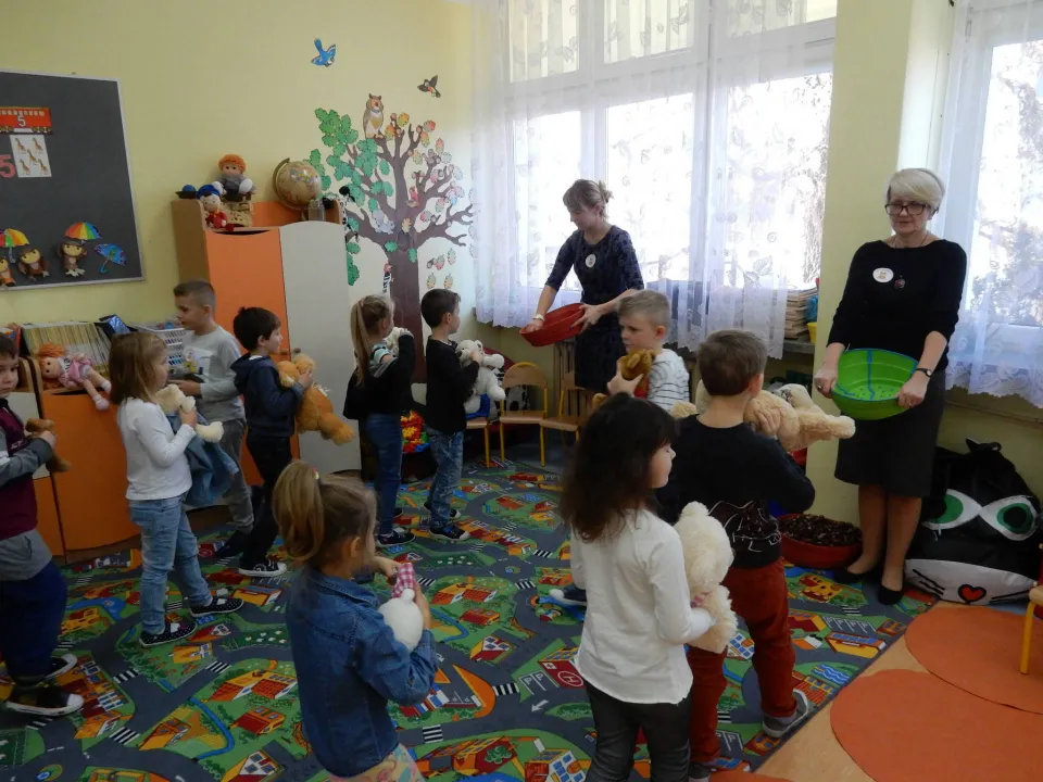 Dzień Pluszowego Misia w 0a — zdjęcie 20