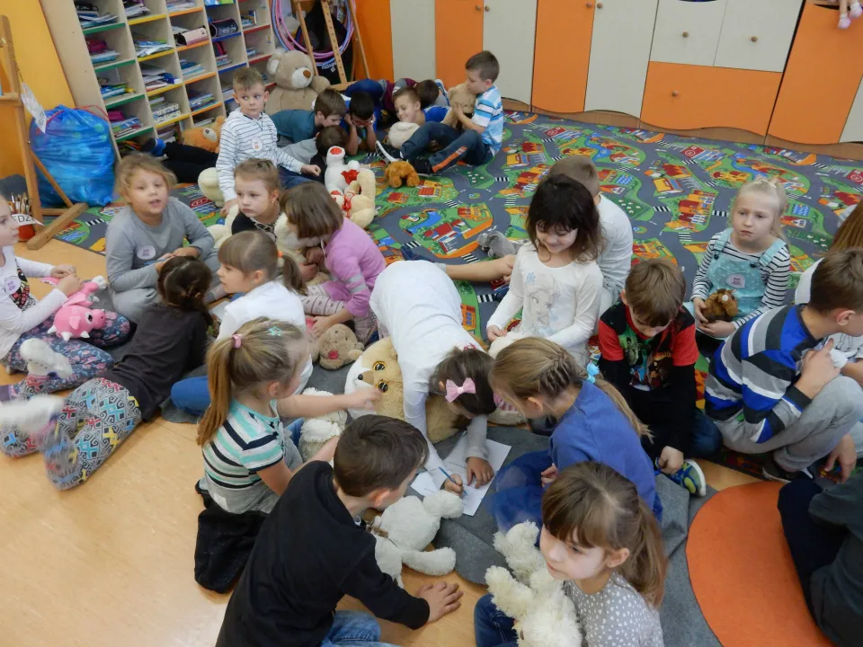 Dzień Pluszowego Misia w 0a — zdjęcie 23